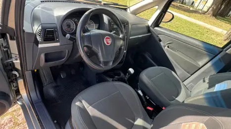 FIAT Idea 1.6 16V 4P ESSENCE FLEX, Foto 10