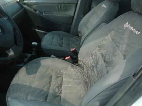 FIAT Idea 1.8 16V 4P ADVENTURE FLEX LOCKER, Foto 3 FIAT Idea 1.8 16V 4P ADVENTURE FLEX LOCKER, Foto 3