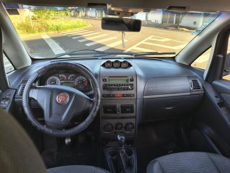 FIAT Idea 1.8 16V 4P ADVENTURE FLEX, Foto 2