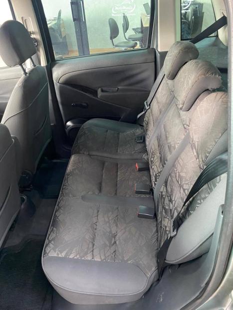 FIAT Idea 1.8 4P ADVENTURE FLEX LOCKER, Foto 10