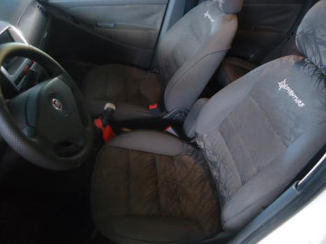 FIAT Idea 1.8 4P ADVENTURE FLEX, Foto 3