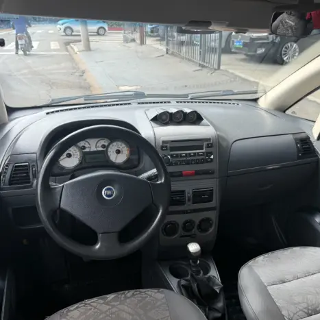 FIAT Idea 1.8 4P ADVENTURE FLEX, Foto 5