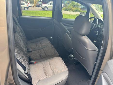 FIAT Idea 1.8 4P ADVENTURE FLEX LOCKER, Foto 9