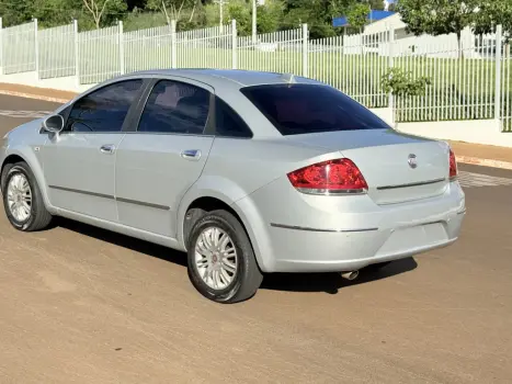 FIAT Linea 1.8 16V 4P FLEX HLX, Foto 3