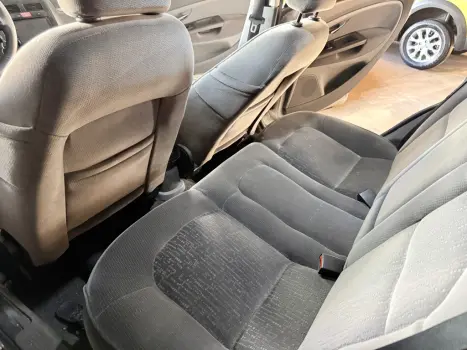 FIAT Linea 1.8 16V 4P FLEX HLX, Foto 14