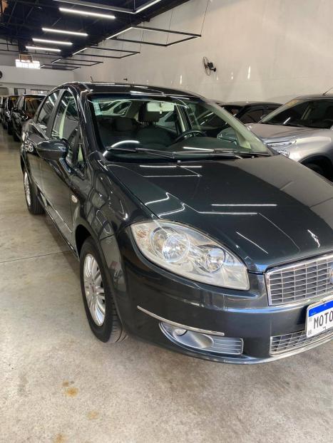 FIAT Linea 1.8 16V 4P FLEX ESSENCE, Foto 3
