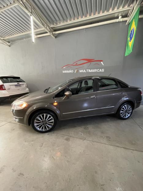 FIAT Linea 1.8 16V 4P FLEX ESSENCE, Foto 2