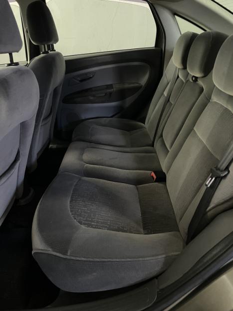 FIAT Linea 1.8 16V 4P FLEX ESSENCE, Foto 8