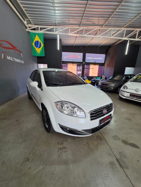 FIAT Linea 1.8 16V 4P FLEX ESSENCE DUALOGIC AUTOMATIZADO, Foto 4