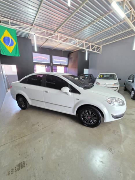 FIAT Linea 1.8 16V 4P FLEX ESSENCE DUALOGIC AUTOMATIZADO, Foto 5