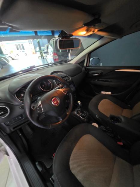FIAT Linea 1.8 16V 4P FLEX ESSENCE DUALOGIC AUTOMATIZADO, Foto 7