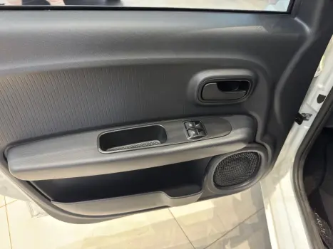 FIAT Mobi 1.0 4P FLEX EVO LIKE, Foto 6