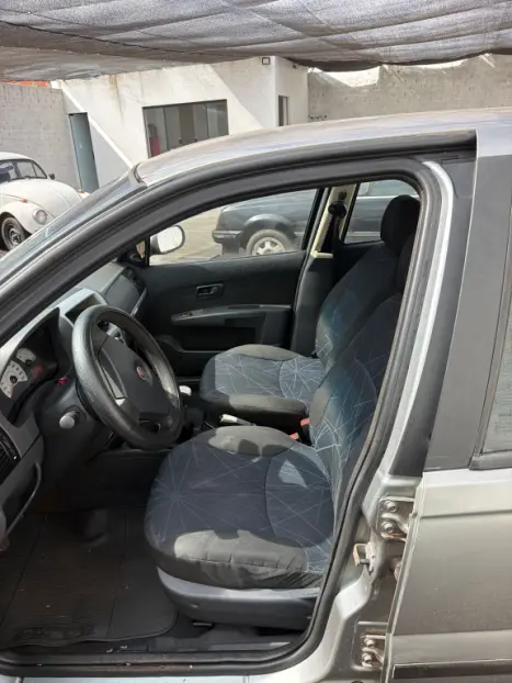 FIAT Palio 1.4 4P ELX 30 ANOS FLEX, Foto 4