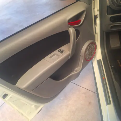 FIAT Palio 1.6 16V 4P FLEX SPORTING, Foto 4