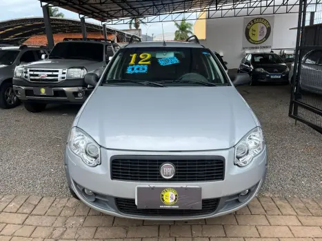 FIAT Palio Weekend 1.6 16V 4P FLEX TREKKING, Foto 2