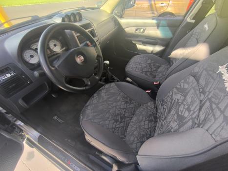 FIAT Palio Weekend 1.8 4P FLEX ADVENTURE, Foto 2