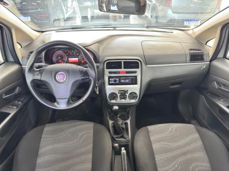 FIAT Punto 1.4 4P ELX FLEX, Foto 7 FIAT Punto 1.4 4P ELX FLEX, Foto 7