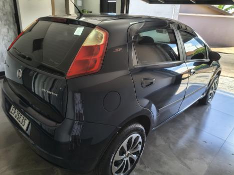 FIAT Punto 1.4 FLEX 4P, Foto 3