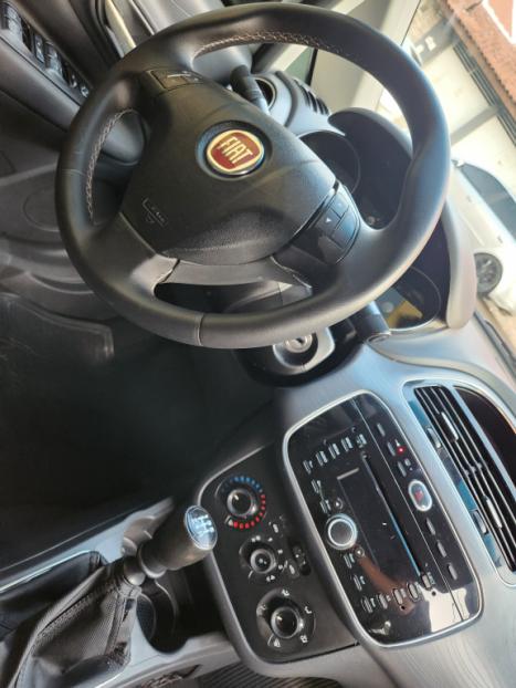 FIAT Punto 1.6 16V 4P ESSENCE FLEX, Foto 3