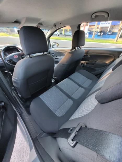 FIAT Punto 1.6 16V 4P FLEX ESSENCE DUALOGIC AUTOMATIZADO, Foto 6