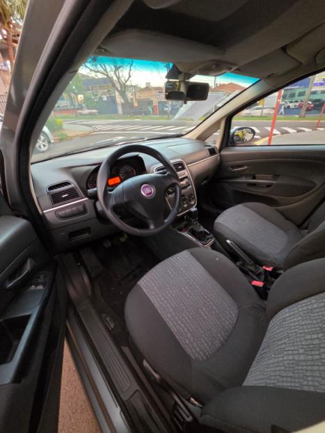 FIAT Punto 1.6 16V 4P ESSENCE FLEX, Foto 4