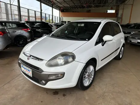 FIAT Punto 1.6 16V 4P ESSENCE FLEX, Foto 2