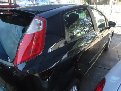 FIAT Punto 1.8 4P HLX FLEX, Foto 6 FIAT Punto 1.8 4P HLX FLEX, Foto 6