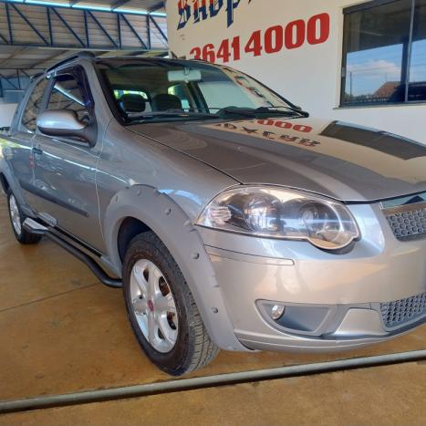 FIAT Strada 1.6 16V TREKKING CABINE DUPLA, Foto 1