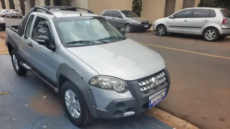 FIAT Strada 1.8 16V FLEX ADVENTURE CABINE ESTENDIDA, Foto 4 FIAT Strada 1.8 16V FLEX ADVENTURE CABINE ESTENDIDA, Foto 4