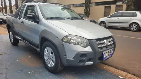 FIAT Strada 1.8 16V FLEX ADVENTURE CABINE ESTENDIDA, Foto 6 FIAT Strada 1.8 16V FLEX ADVENTURE CABINE ESTENDIDA, Foto 6