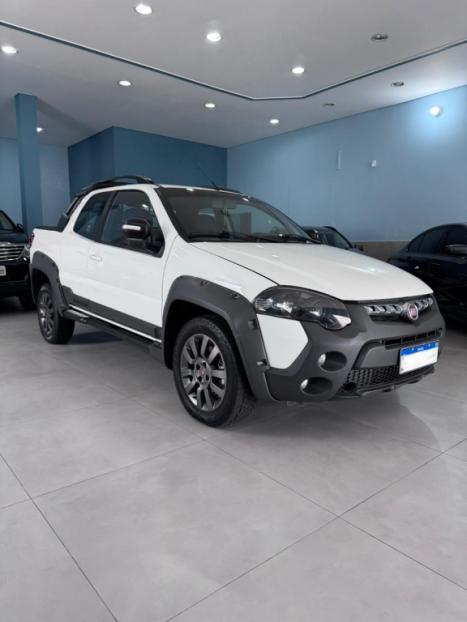 FIAT Strada 1.8 16V FLEX ADVENTURE CABINE DUPLA, Foto 2
