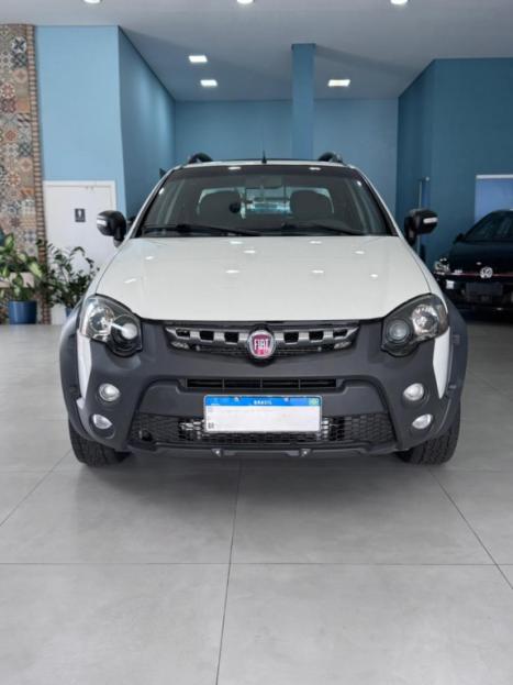 FIAT Strada 1.8 16V FLEX ADVENTURE CABINE DUPLA, Foto 3