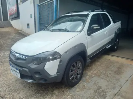 FIAT Strada 1.8 16V FLEX ADVENTURE CABINE DUPLA, Foto 2