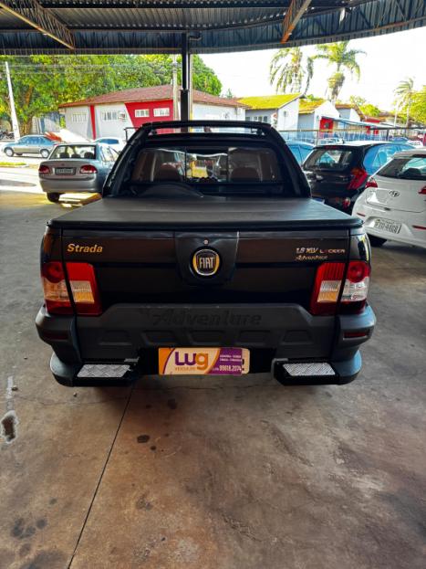 FIAT Strada 1.8 FLEX ADVENTURE CABINE ESTENDIDA, Foto 3