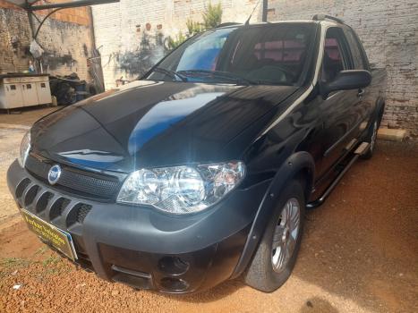 FIAT Strada 1.8 FLEX ADVENTURE CABINE ESTENDIDA, Foto 2