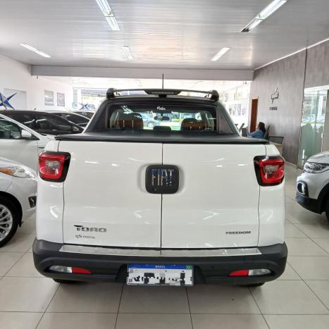 FIAT Toro 1.8 16V 4P FLEX FREEDOM AUTOMTICO, Foto 4