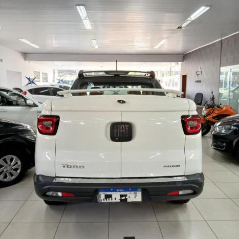 FIAT Toro 1.8 16V 4P FLEX FREEDOM AUTOM�TICO, Foto 6