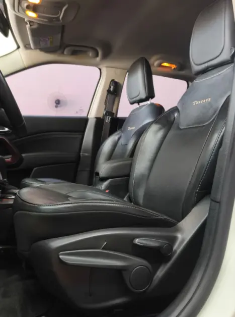 FIAT Toro 1.8 16V 4P FLEX FREEDOM AUTOM�TICO, Foto 9