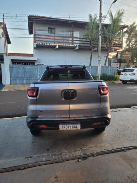 FIAT Toro 1.8 16V 4P FLEX FREEDOM AUTOM�TICO, Foto 11