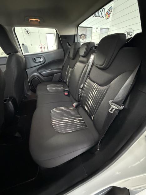 FIAT Toro 1.8 16V 4P ENDURANCE AUTOM�TICO, Foto 9