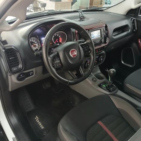 FIAT Toro 1.8 16V 4P FLEX FREEDOM AUTOM�TICO, Foto 5