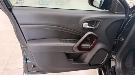 FIAT Toro 1.8 16V 4P FLEX FREEDOM AUTOMÁTICO, Foto 7