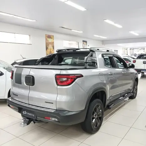 FIAT Toro 1.8 16V 4P FLEX FREEDOM AUTOMÁTICO, Foto 3
