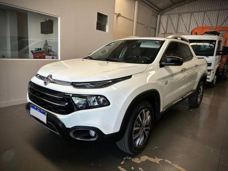 FIAT Toro 2.0 16V 4P VOLCANO 4WD TURBO DIESEL AUTOM�TICO, Foto 2