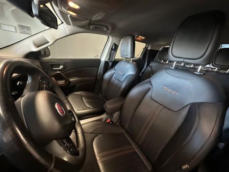 FIAT Toro 2.0 16V 4P VOLCANO 4WD TURBO DIESEL AUTOM�TICO, Foto 17