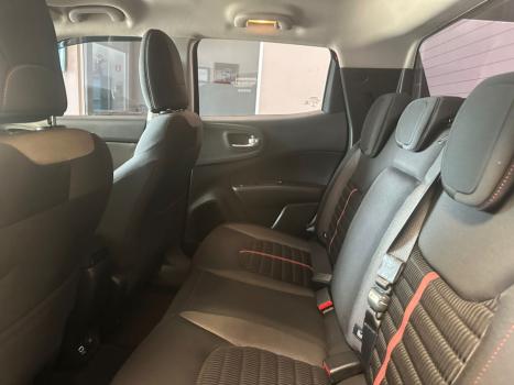 FIAT Toro 2.0 16V 4P 4WD FREEDOM TURBO DIESEL  AUTOM�TICO, Foto 24