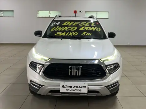 FIAT Toro 2.0 16V 4P VOLCANO 4WD TURBO DIESEL AUTOMTICO, Foto 2