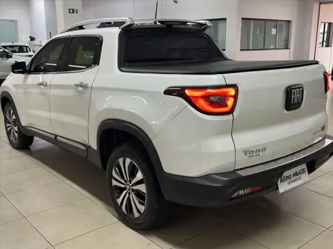 FIAT Toro 2.0 16V 4P VOLCANO 4WD TURBO DIESEL AUTOMTICO, Foto 6