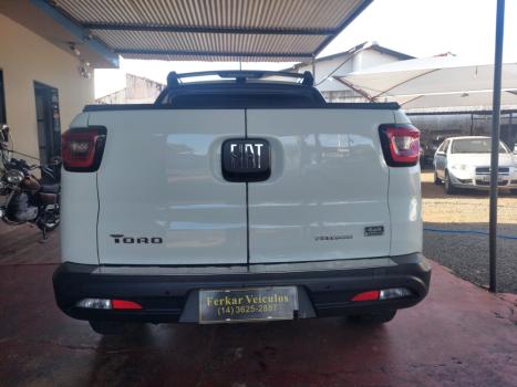 FIAT Toro 2.0 16V 4P 4WD FREEDOM TURBO DIESEL  AUTOM�TICO, Foto 4
