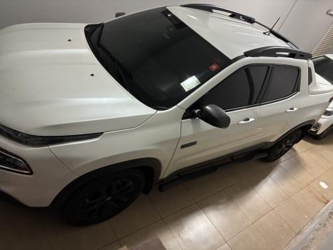 FIAT Toro 2.0 16V 4P 4WD ULTRA TURBO DIESEL AUTOM�TICO, Foto 4